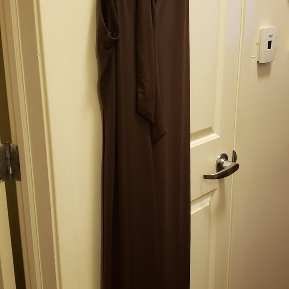 Dress - Picture 3 of 5